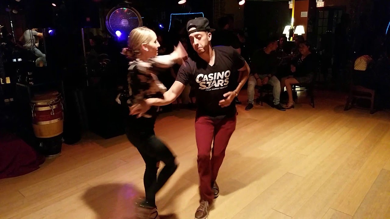 Dennise Cambria Y Jorge Melo Casino Stars salsa dancing Amaya damce social