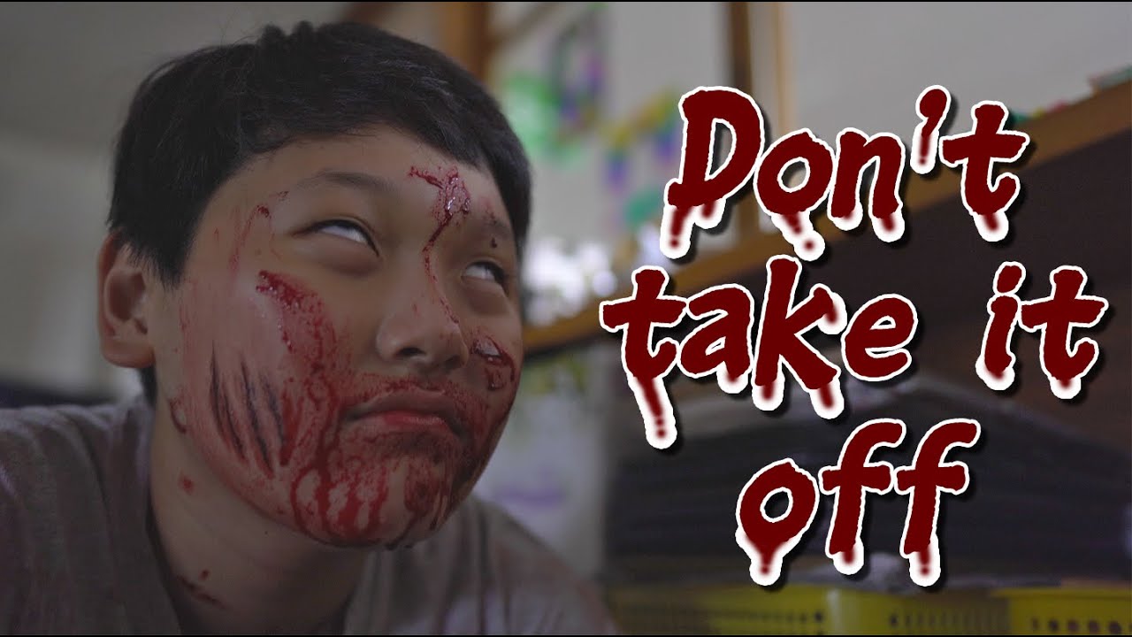 Don't take it off! Halloween Zombie movie! 할로윈 & 코로나 영화! All Of Us Are Dead! 지금 우리 학교는!