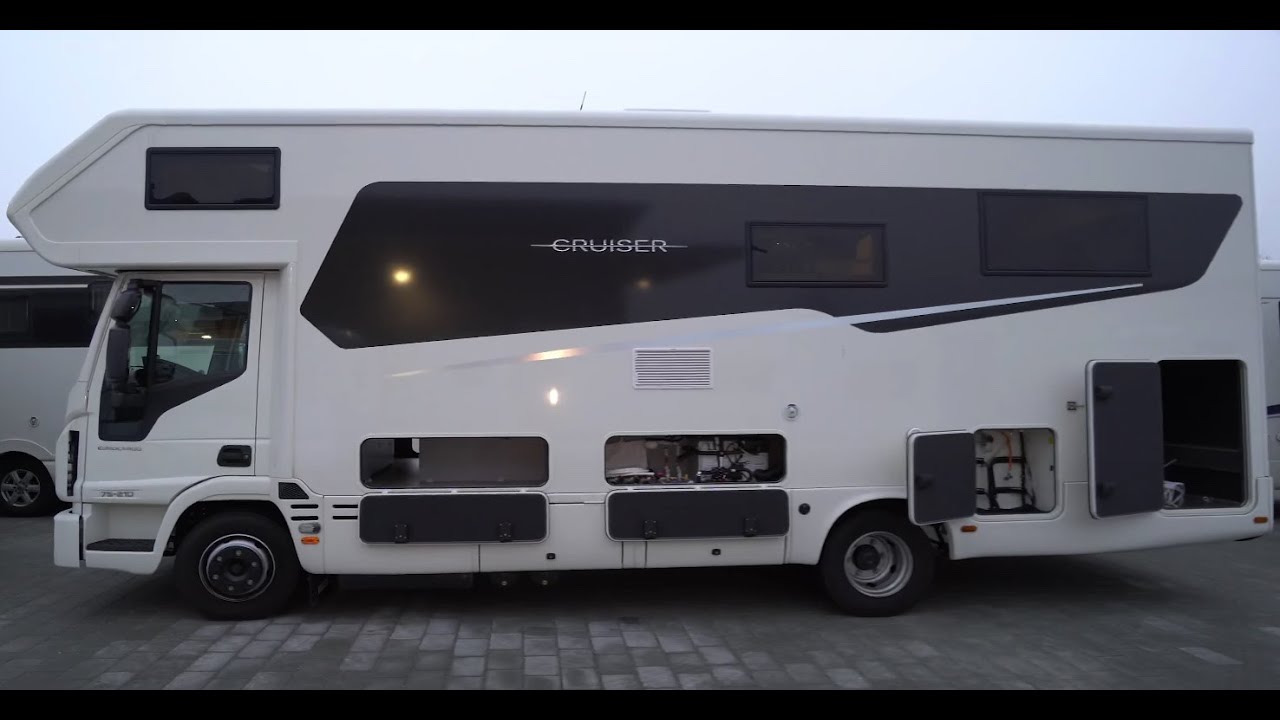 MEGA Rundsitzgruppe im Liner! Concorde 2021 Cruiser Centurion Style. Das Mega Wohnwagen-Wohnmobil