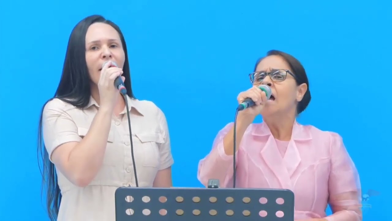 Existe Alguém Comigo - Elizângela e Meire - Tabernáculo da Fé Goiânia-GO.