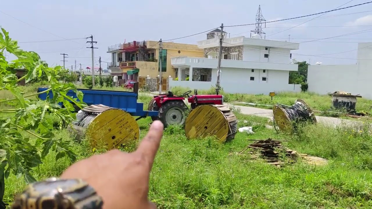 (SOLD)PLOTS AVAILABLE 320 GAJ AND 110 GAJ IN SHIVRAJ NAGAR BADOWALA DEHRADUN