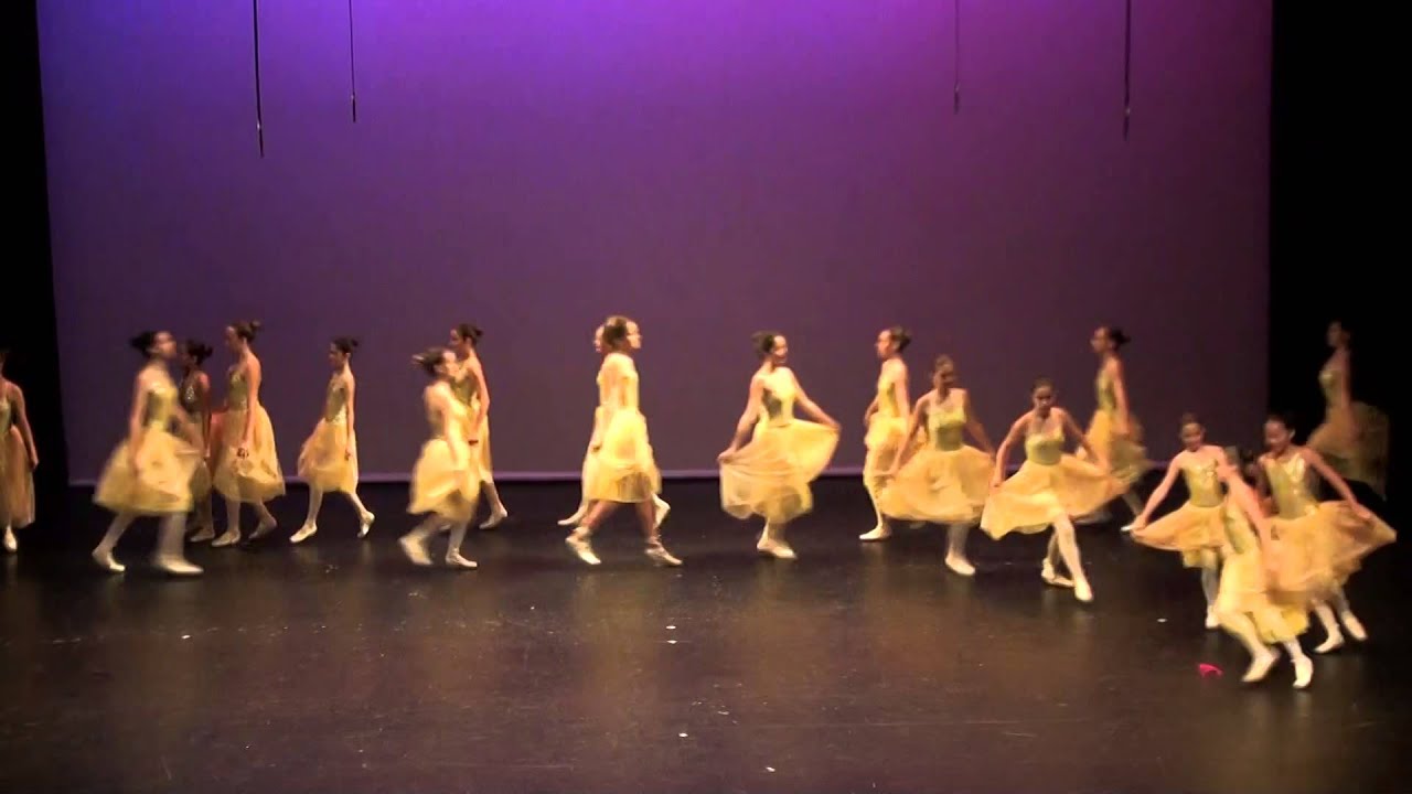 37. Víctor Ullate. Valse des Rayons. Festival final de curs 2015