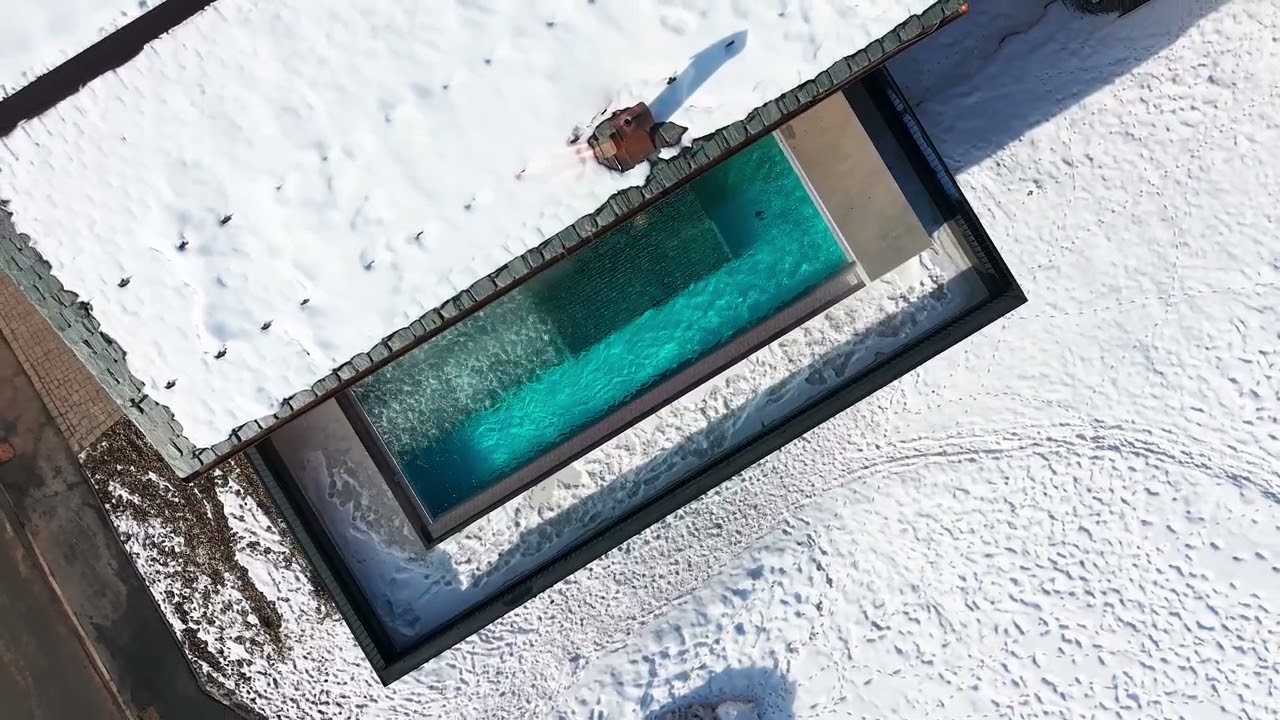 Přelivný nerezový bazén IMAGINOX v luxusním hotelu v Livignu, Itálie