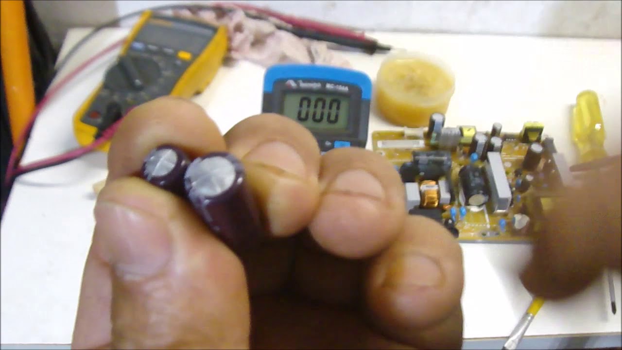 TV LG   capacitor alterado na fonte (estufado)