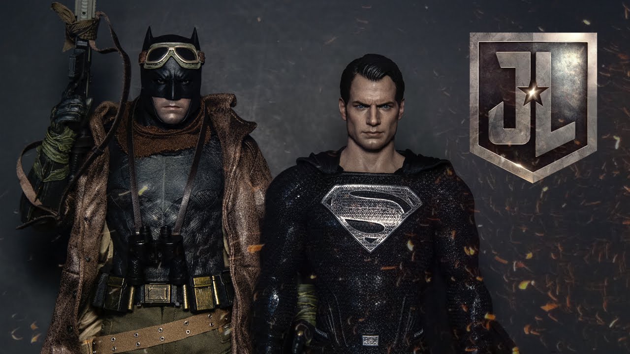Hot Toys Superman and Knightmare Batman Review