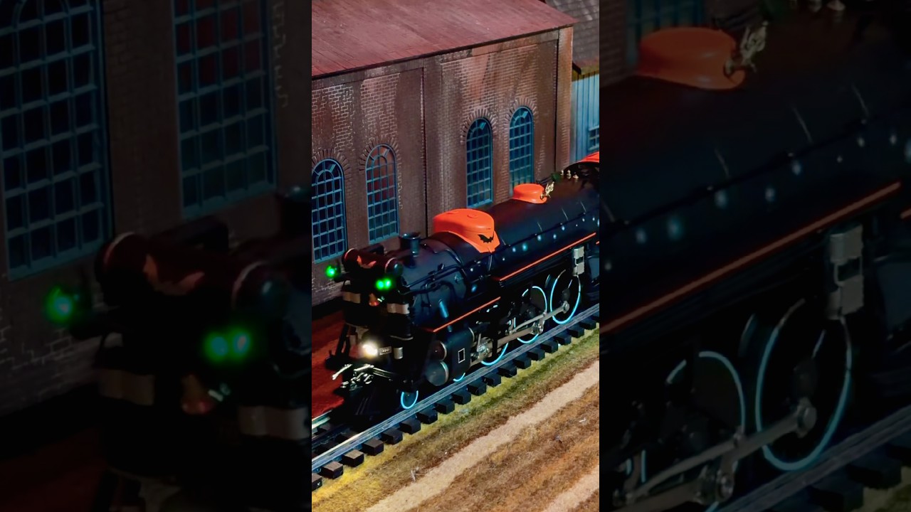 Halloween Train at my laboratory #ogauge #lionel #trainnerds #modeltrains