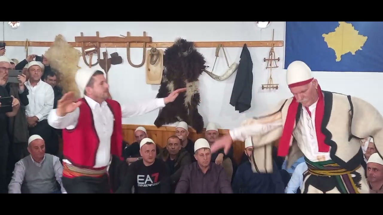 Në kampionatin e kapuçave në Kaliqan - Sadik Maxharri e  Blerim Hysenaj