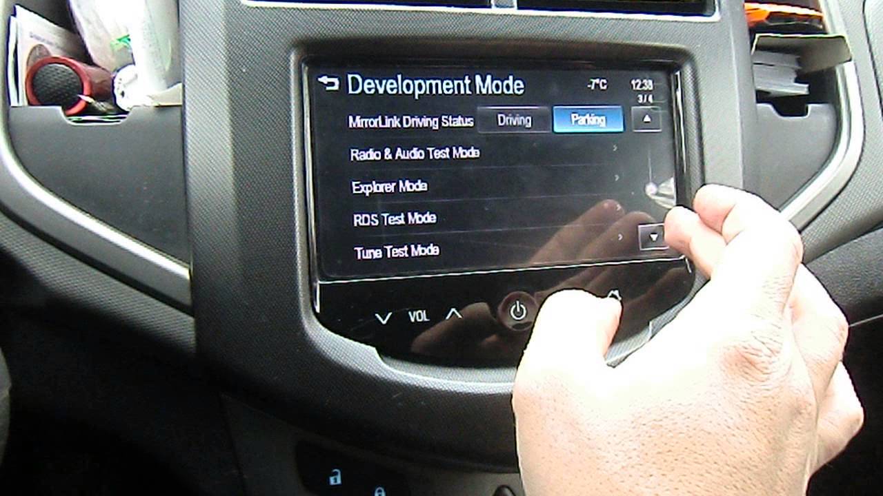Вход в Development mode MyLink на Шевроле Авео Т300