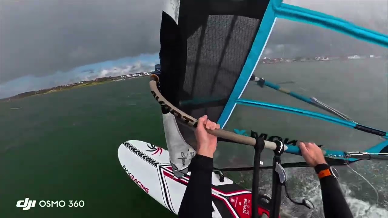Взял парус S2 Maui Venom X 7,5 для виндсёрфинга и слалома. Первый заезд от первого лица.