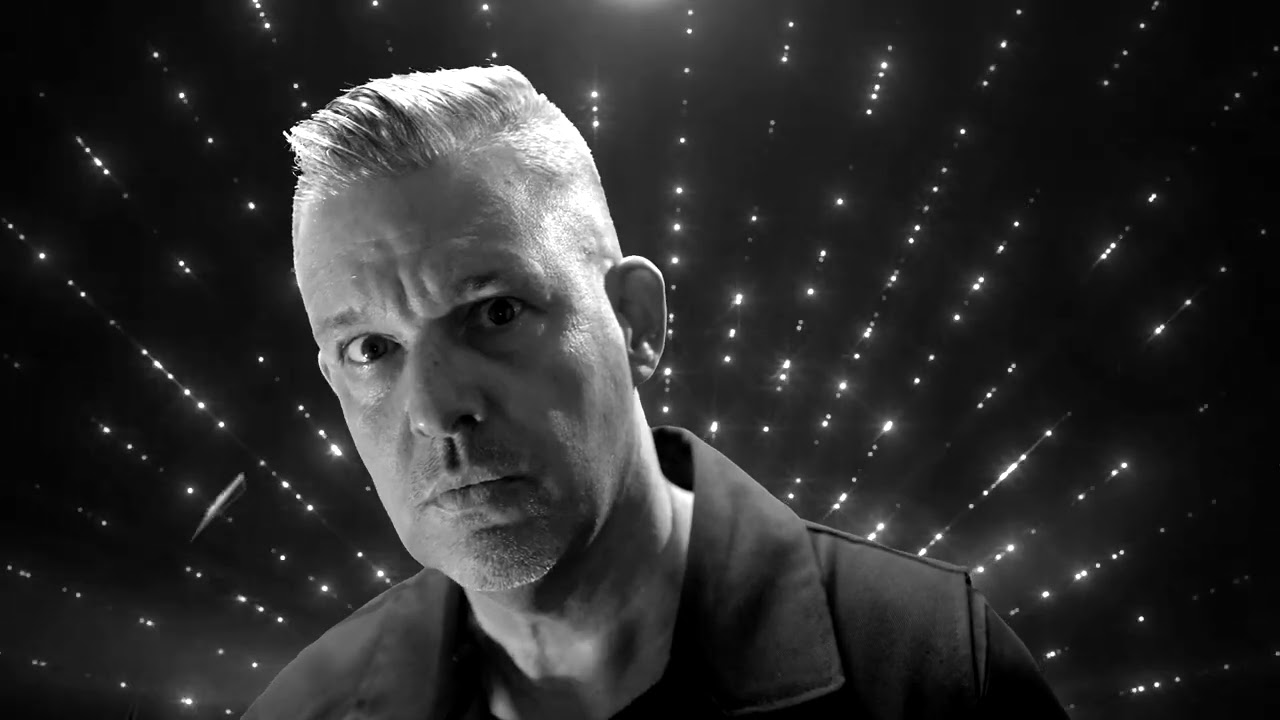 Alex Braun - The Room of Silence (Official Video)