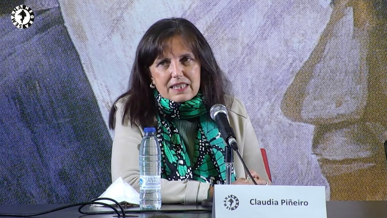 CLAUDIA PIÑEIRO 