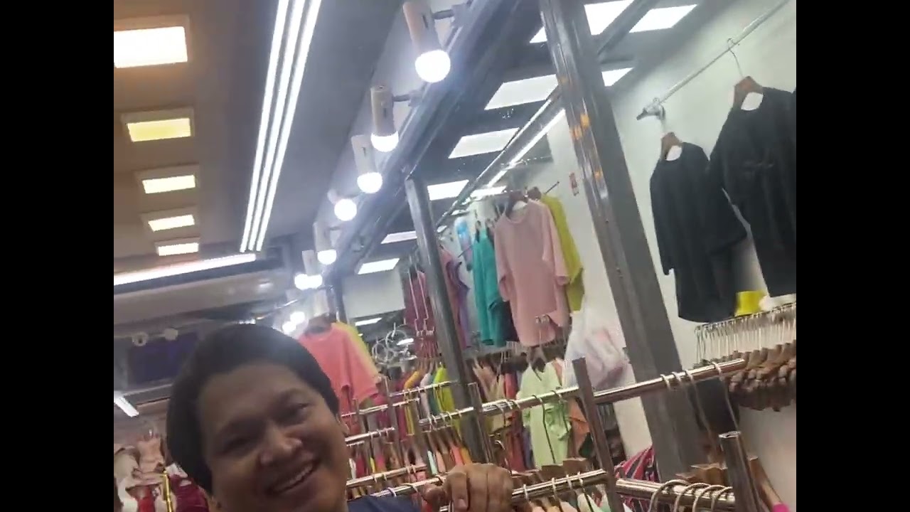 Bangkok VLOG 1841 | wholesale clothes market shopping 