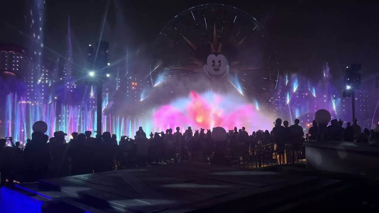 World of Color - Happiness