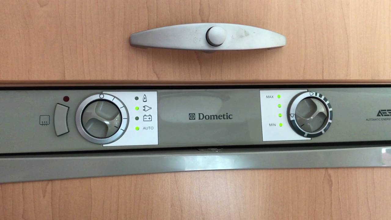 Funzionamento frigo Dometic AES su Caravan - Prima parte | Vecchio video non relativo a Mone’s Trail