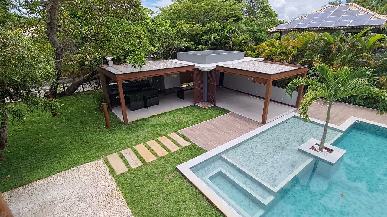Excelente casa 4 suítes, integrada com a natureza, piscina, espaço gourmet, alto padrão, Busca Vida.
