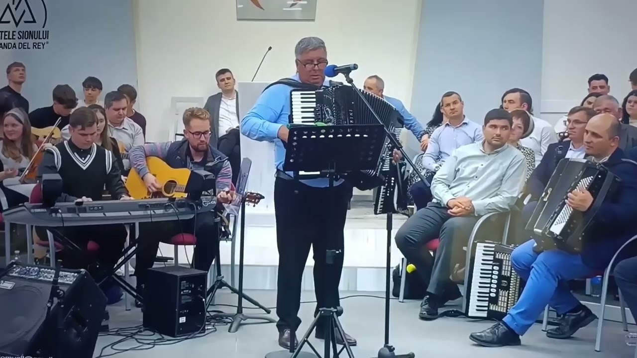 Fratele Fărâmiță ~ Mi-am luat pe cale o cruce 