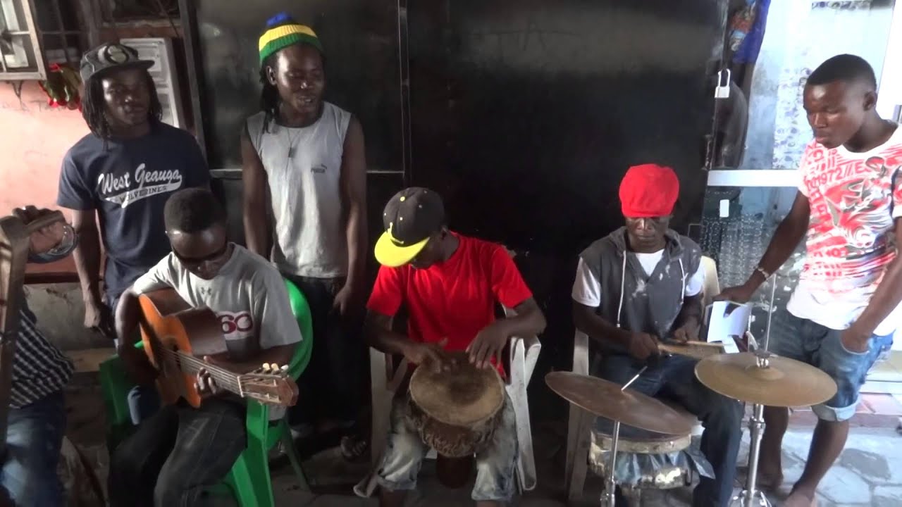 IFA Band, ''sina habari nao''