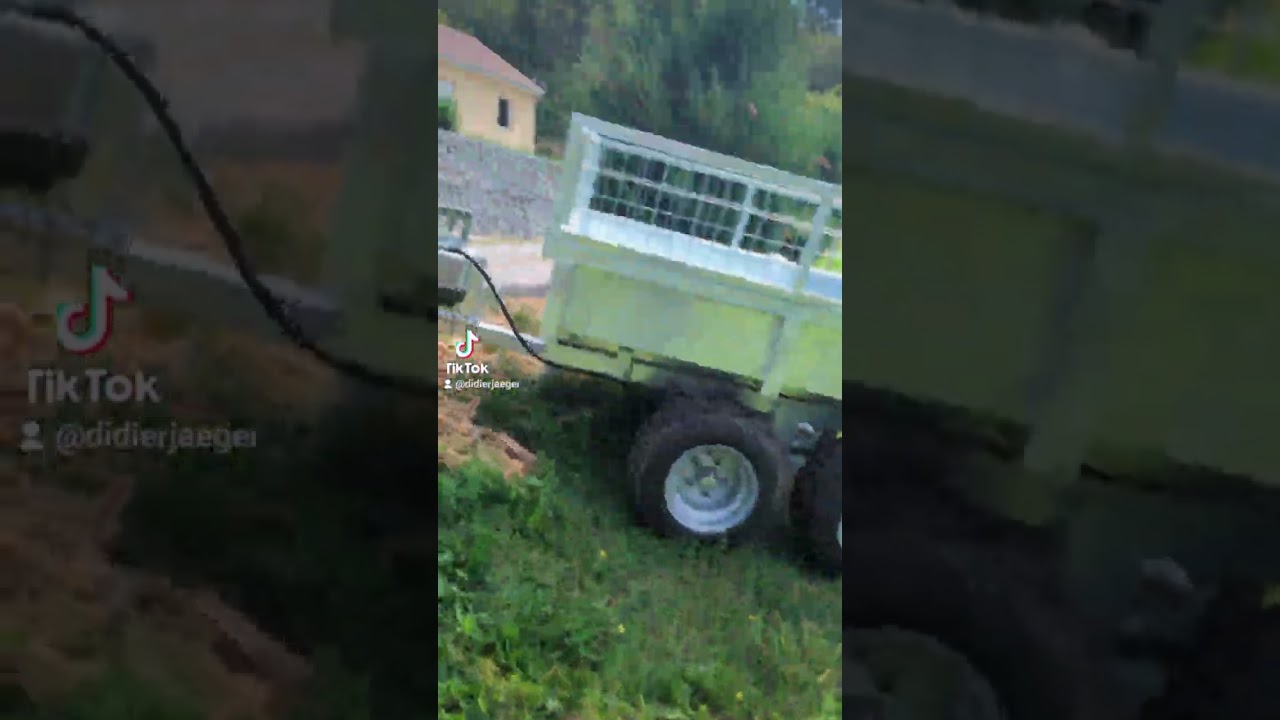 remorque benne pour quad...fallait y penser..