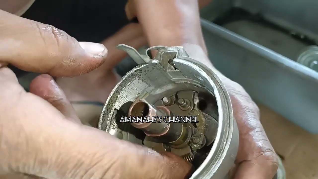 CARA MENGENALI DISTRIBUTOR/DELCO TOYOTA KIJANG JUGA CARA SERVISNYA YG BENAR.