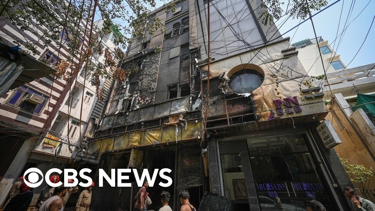 Deadly fire rips through New Delhi hotel