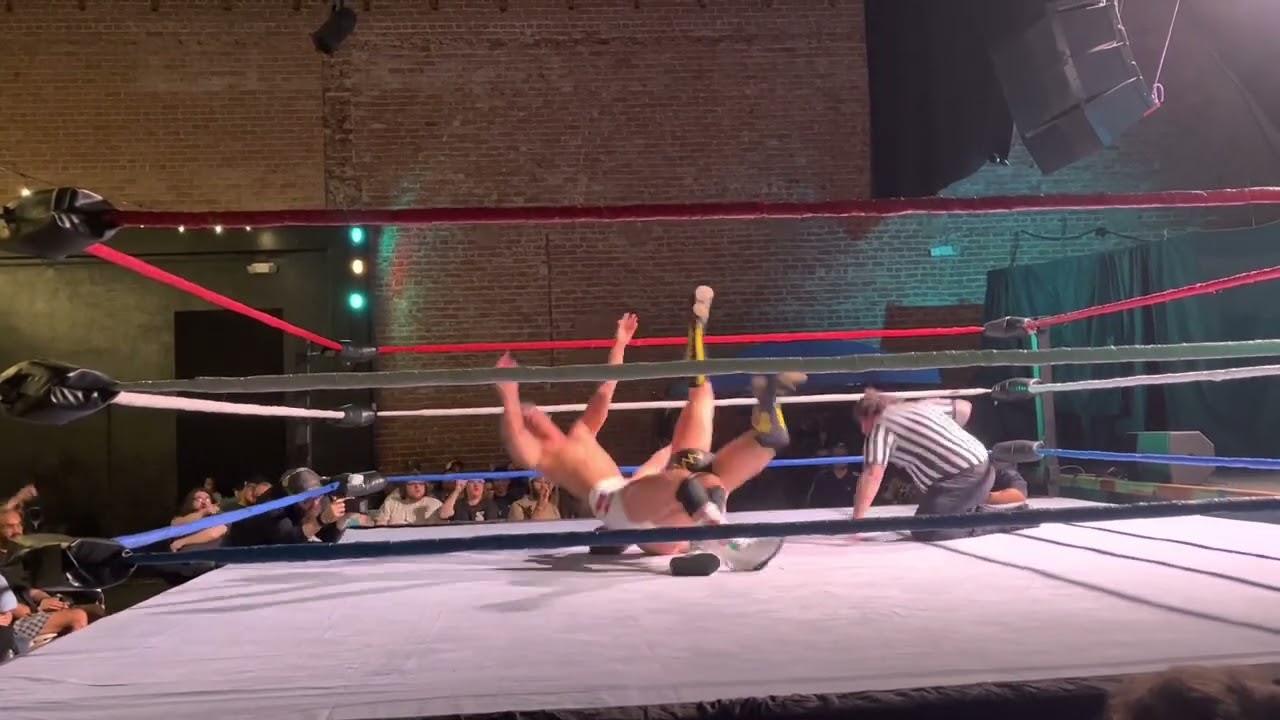Damian Desire Vs Jakob Austin Young at Read The Stairs
