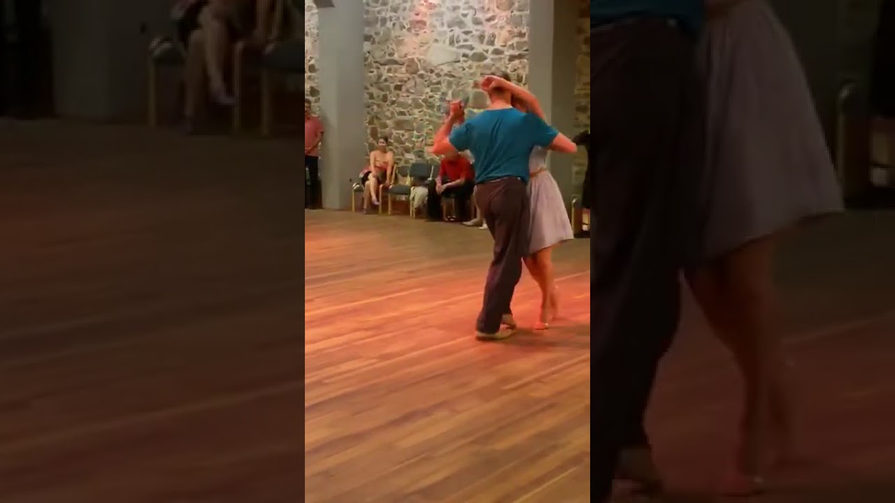 Ocho Cortado musikalisch ClassDemo Susanne & Rafael @ Tango Spirit