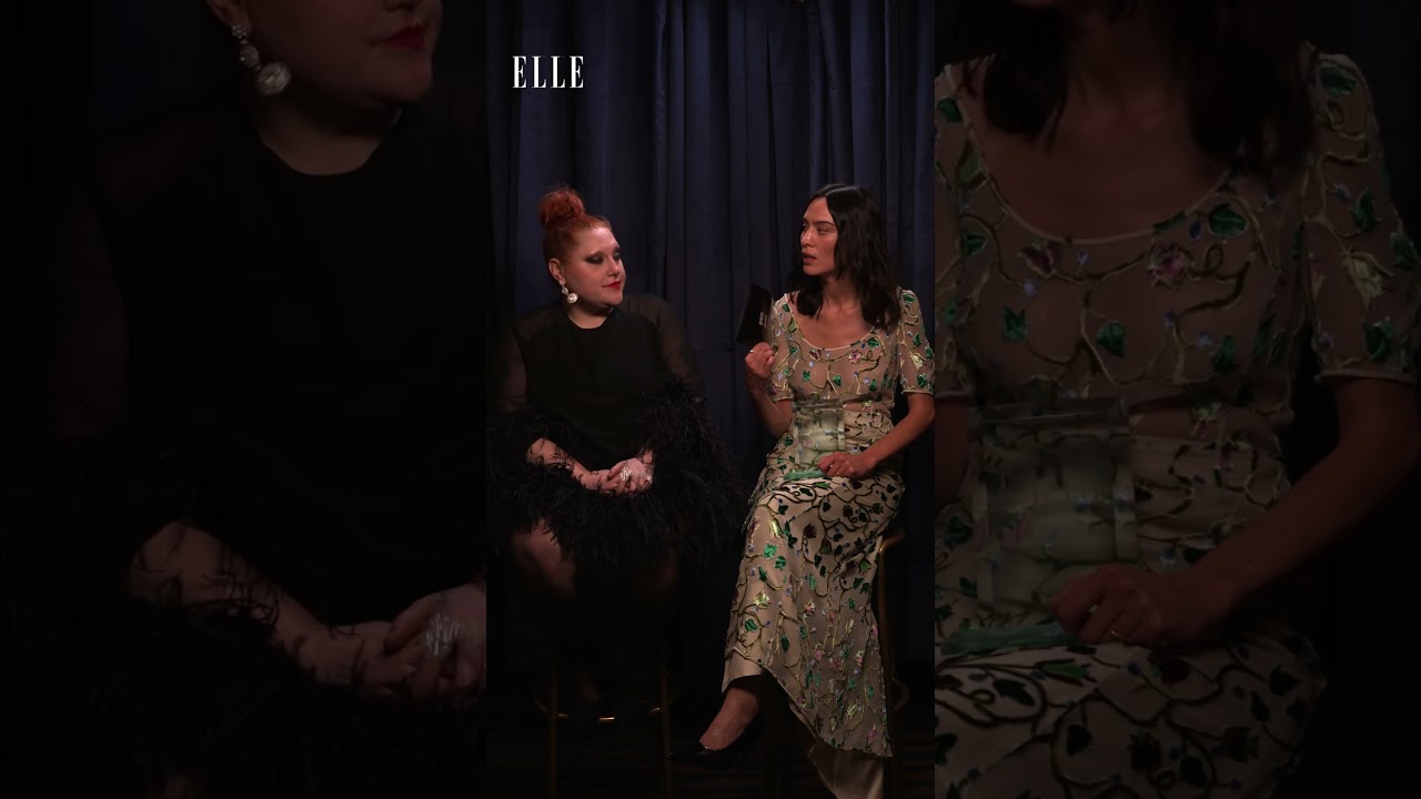 Алекса Чанг и Бет Дитто в фотобудке премии ELLE Style Awards | ELLE UK