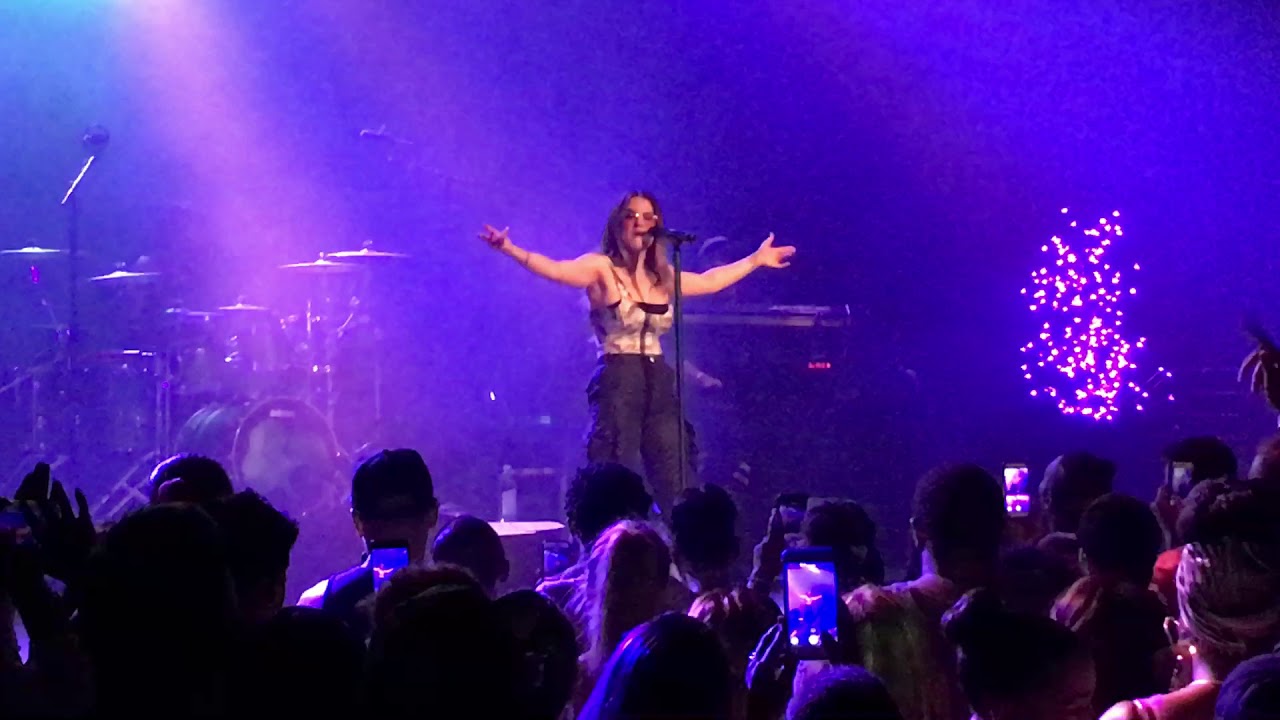 JoJo - Rock the Boat [Aaliyah Cover] (Leaks, Covers, & Mixtapes Tour Philadelphia)