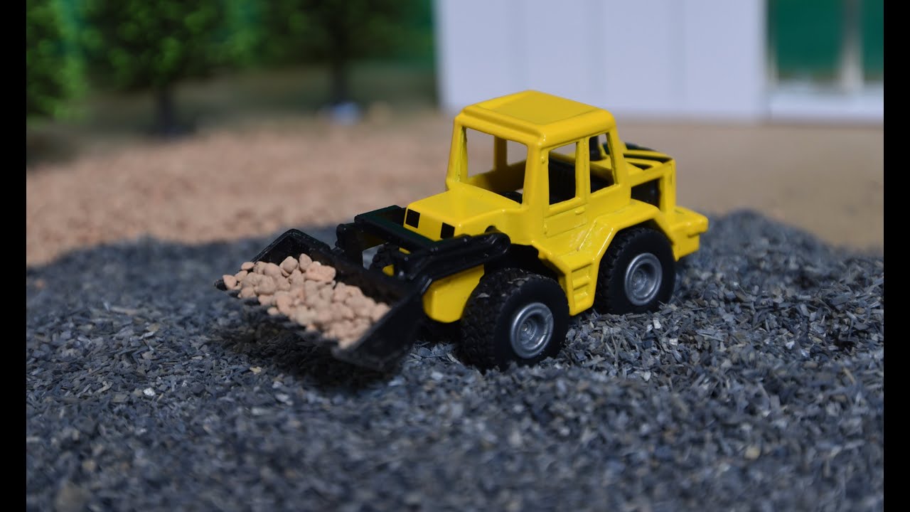 Siku - Front Loader - 0802 - Review