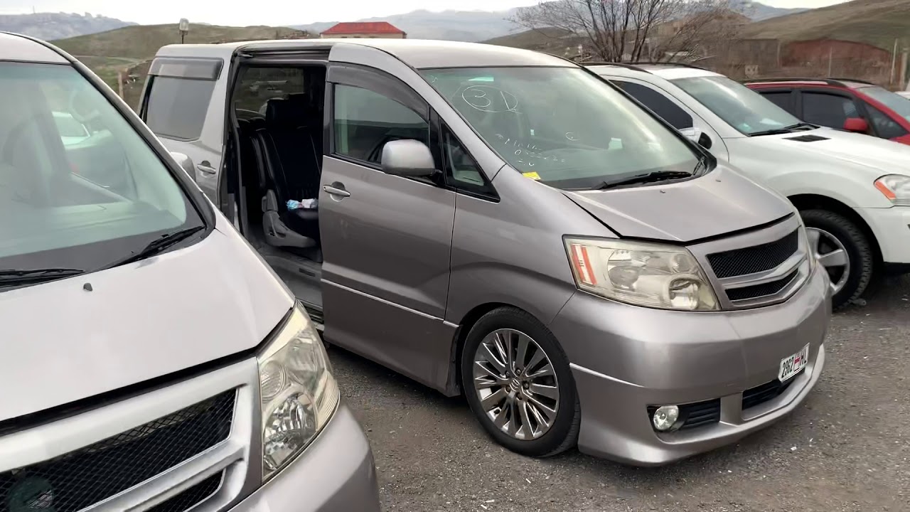 Toyota Alphard 2004. 3L  Армения