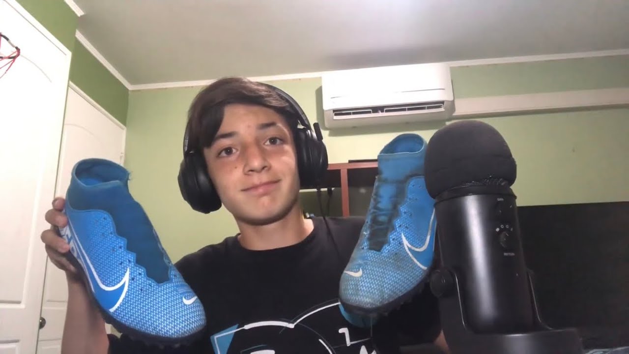ASMR Limpiando mis zapatillas/botines de fútbol