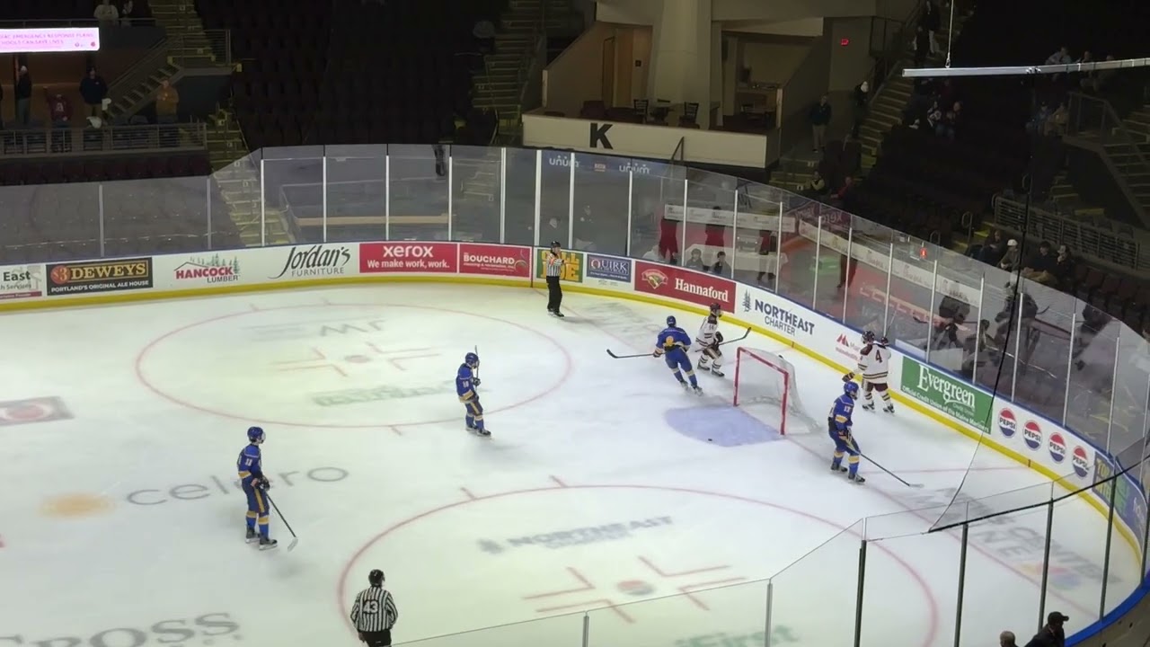 Thornton Academy boys hockey beats Falmouth in Class A semifinal