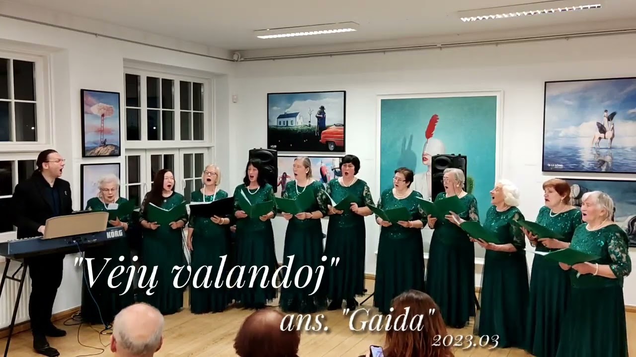 Vėjų valandoj  dainuoja ans.