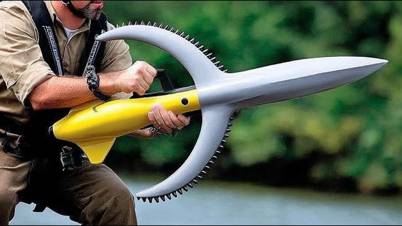 40 Coolest Survival Gear & Gadgets for 2025