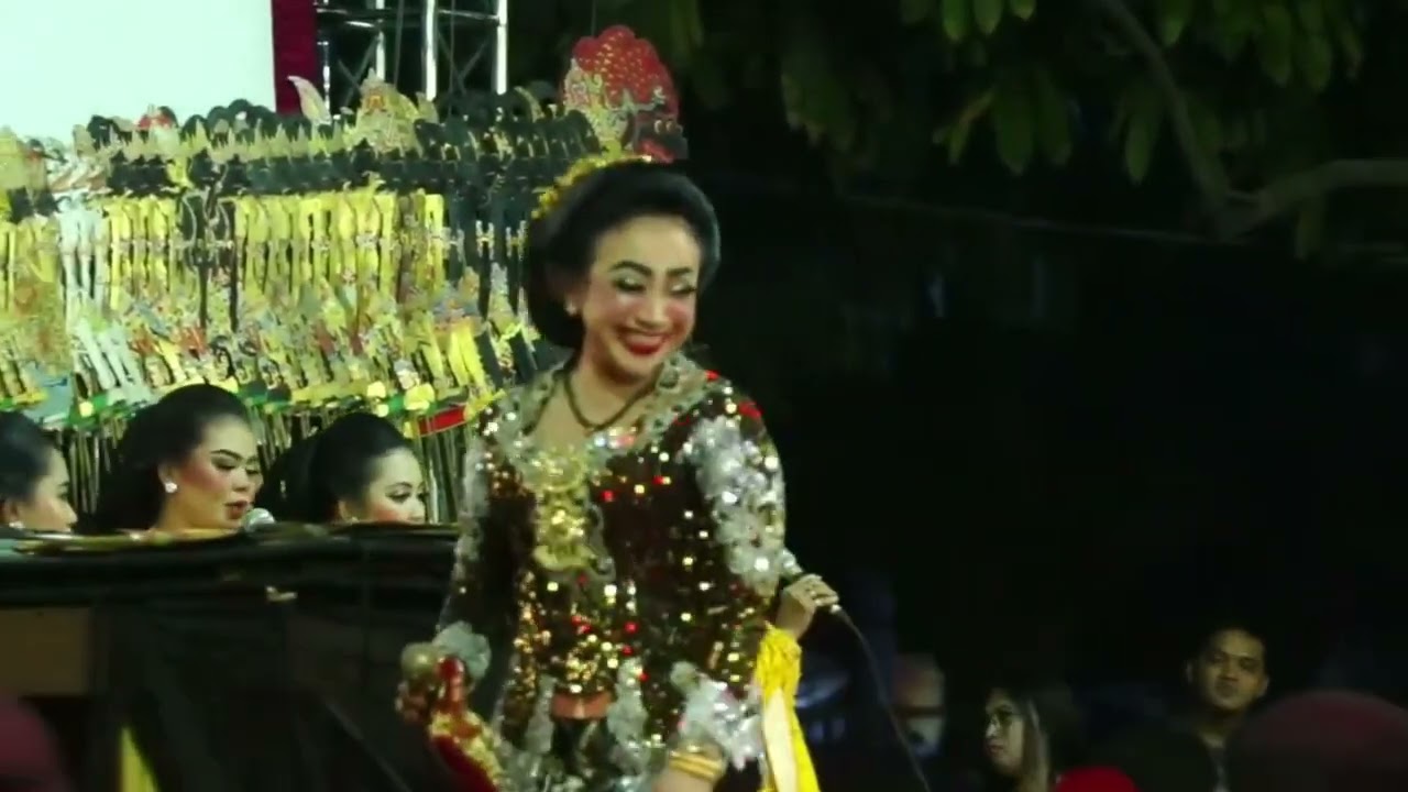 goro goro gayeng eka uget uget wiwied gareng semarang ki bayu aji pamungkas