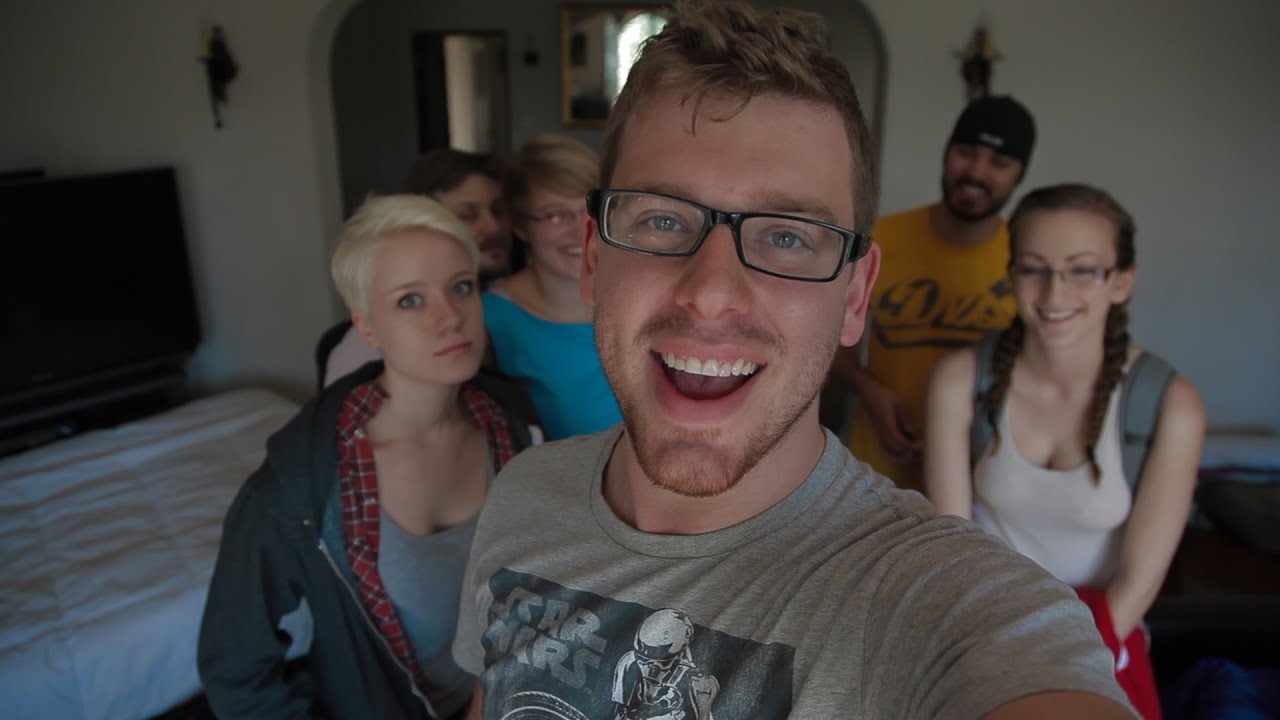 Hope Vlogs (Saying Goodbye, Desert Driving, and Stealing A Shopping Cart)