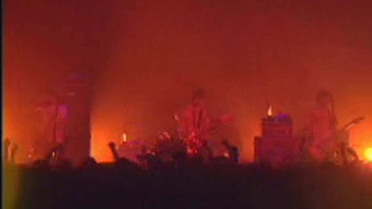 The Pillows - Smile Tour Live at Minami Wheel 2002