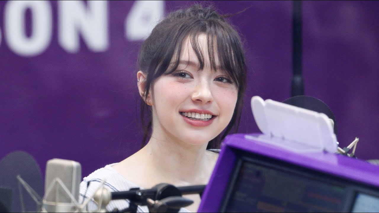 피프티 피프티 문샤넬(FIFTY FIFTY CHANELLE MOON) 아이돌라디오 토크 직캠 | 241007