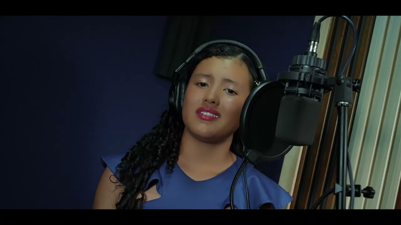 UN NUEVO AMOR - Yulied López | Video Oficial