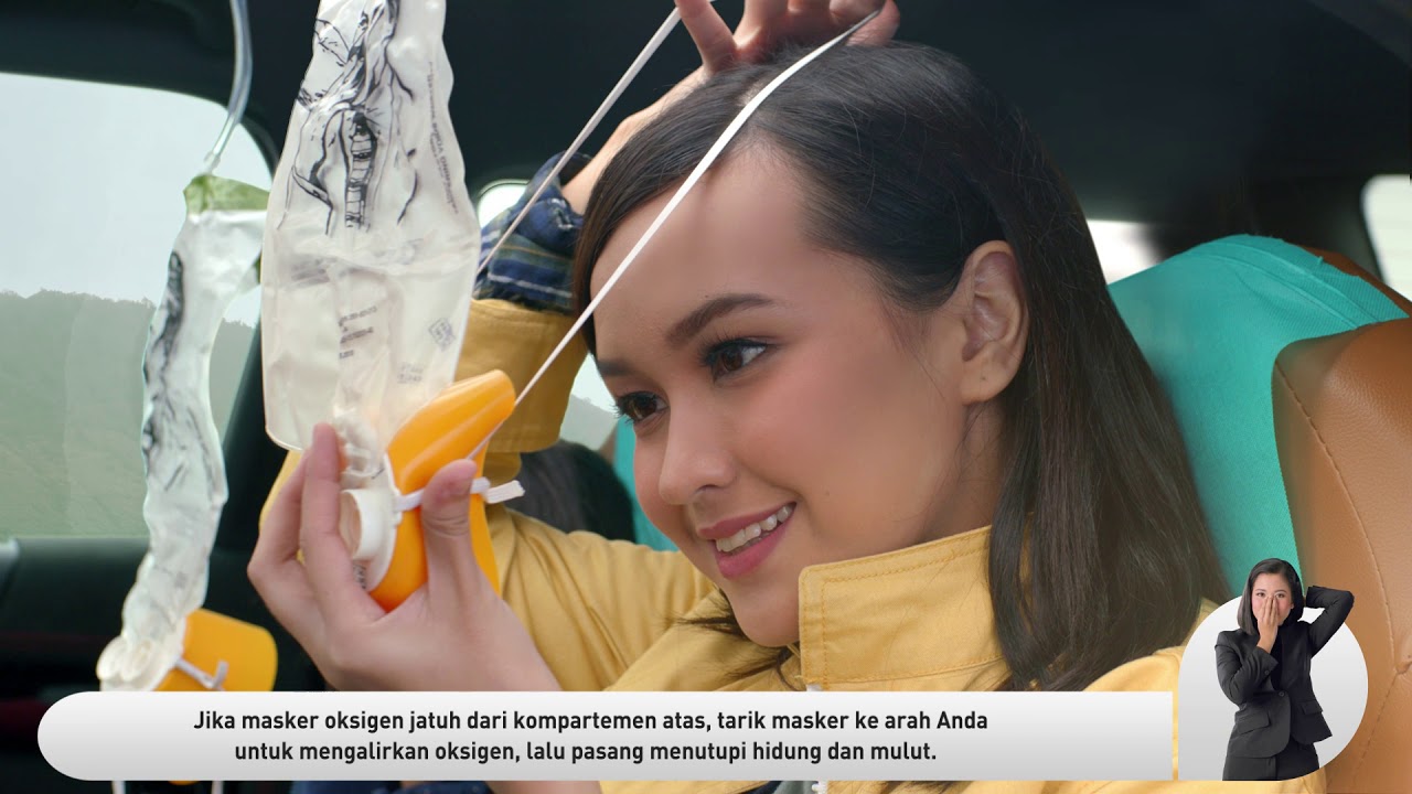 Garuda Indonesia - New Inflight Safety Video Boeing 777-300ER (English)