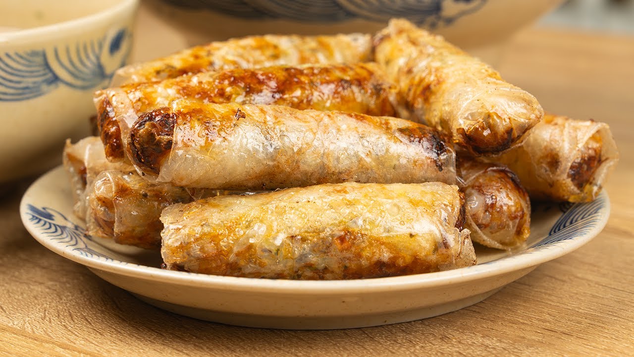 How To Make CRISPY Vietnamese Fried Spring Rolls (Northern-Style Recipe!)