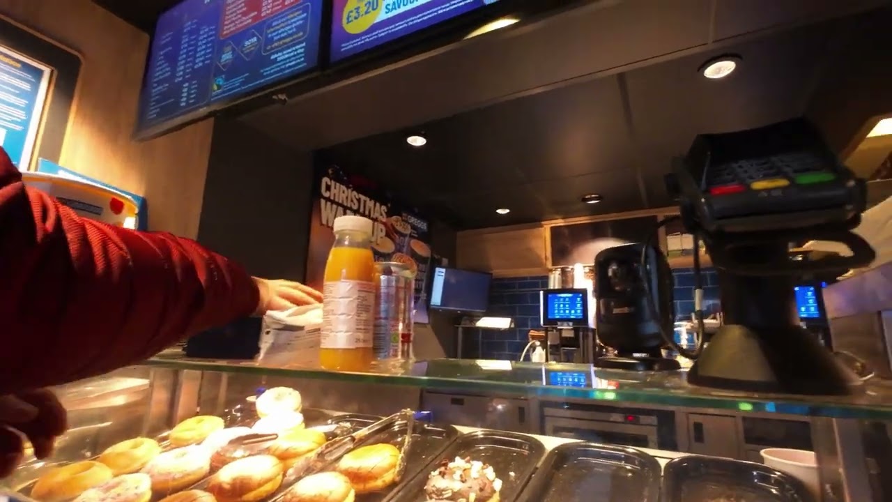 Average British Greggs experience: