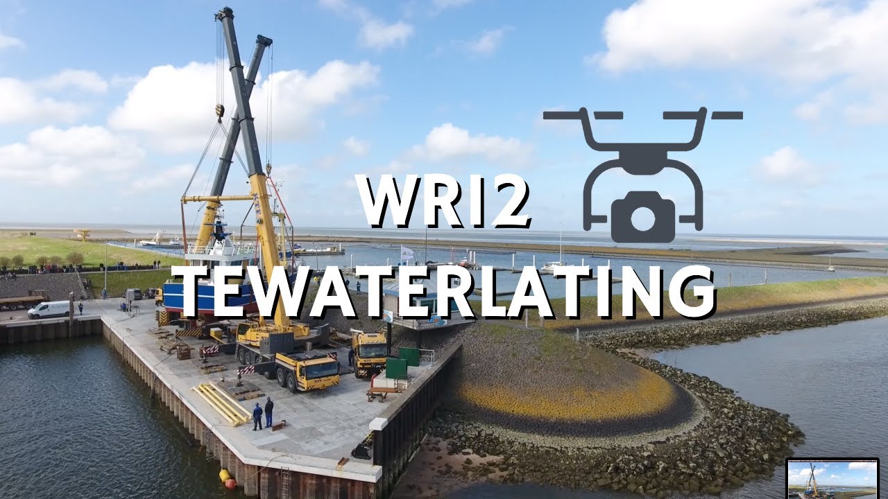 Tewaterlating van nieuwbouw vissersschip WR12