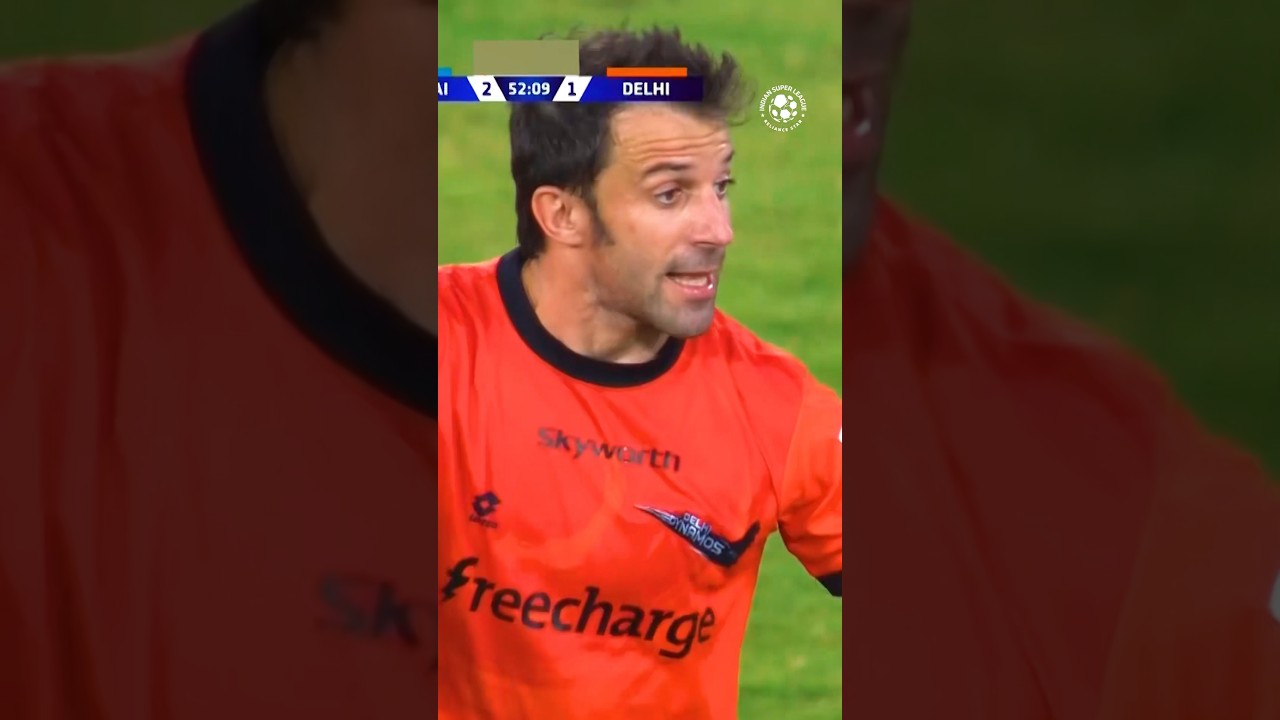 Free-kicks don't get any better than this! 🔥#ISL #LetsFootball #DelPiero #shorts