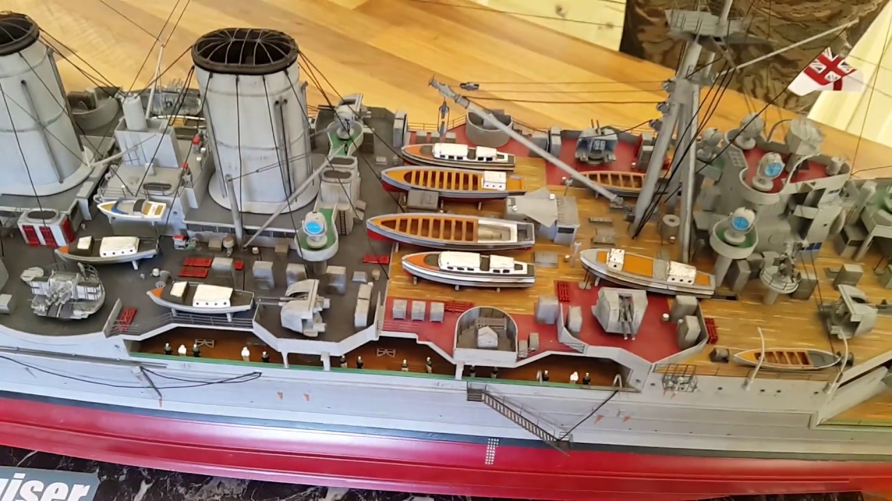 HMS Hood 1:200 scale model