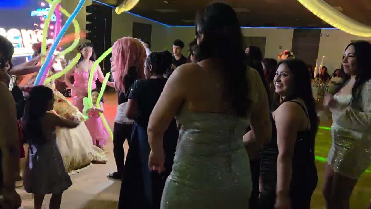 Aqui un poco de divercion en familia