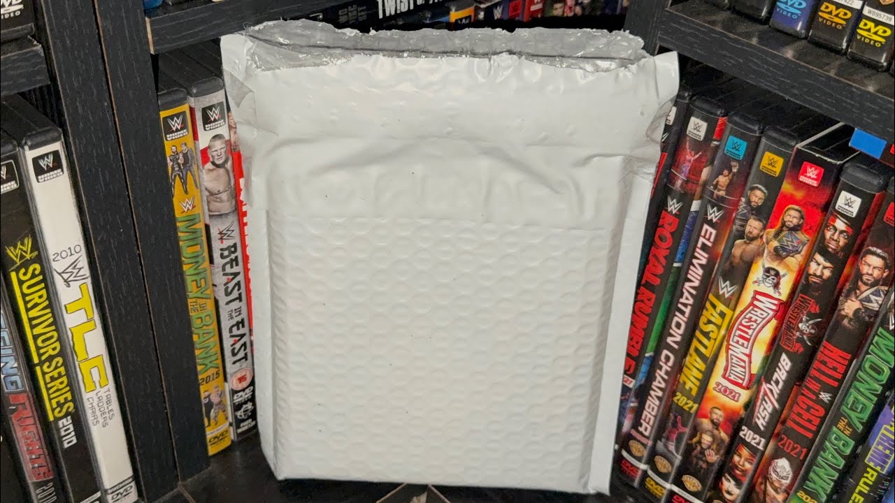 Мне прислали не тот DVD от WWE.