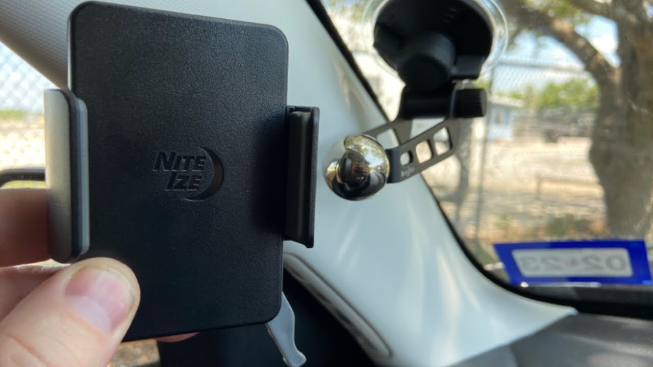 NiteIze Makes Car Mounts Now??? 