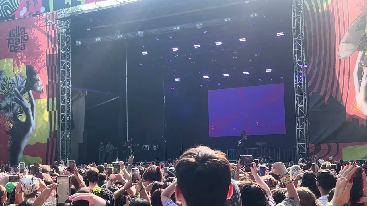 Naomi Scott - She&rsquo;s So Gone (Live at Lollapalooza 2025)