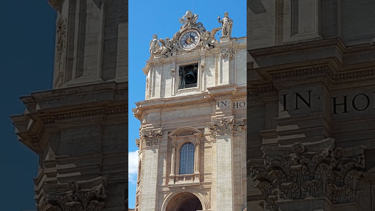 Cloches de la Basilique Saint-Pierre au Vatican (plenum) après la bénédiction 